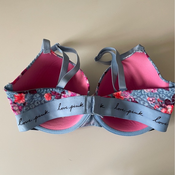 Victoria’s Secret Pink Bra- 34DD - Picture 2 of 8